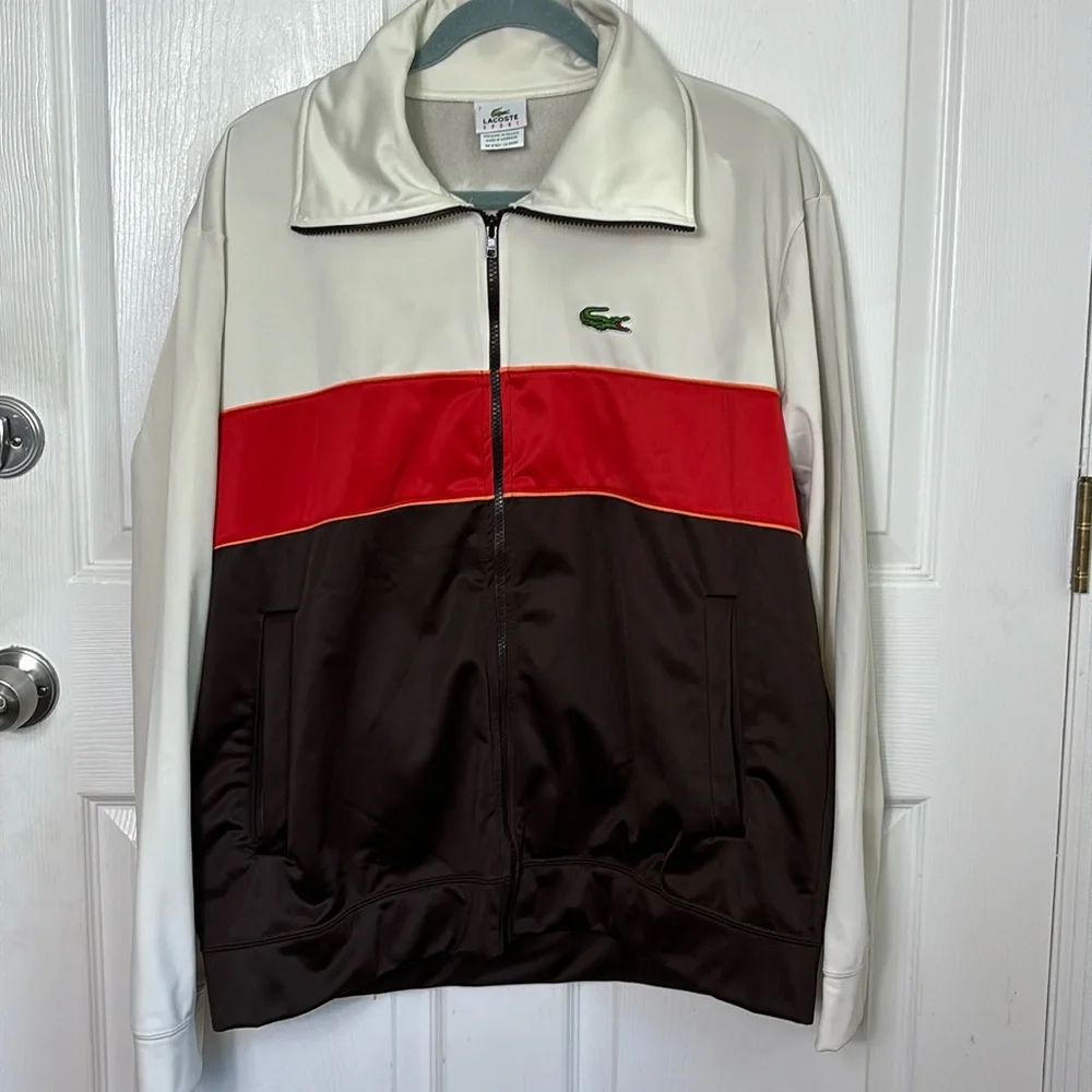 Lacoste stains or track